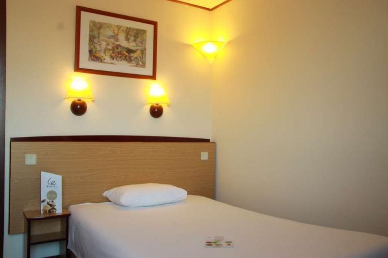 Campanile Hotel & Restaurant ลีวาร์เดิน ภายนอก รูปภาพ